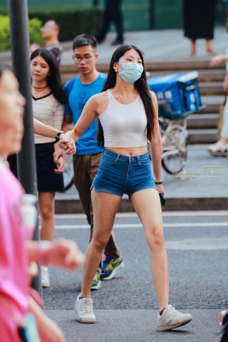 紧身 露脐