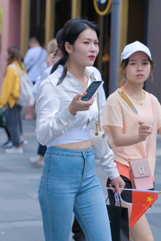 喇叭紧牛