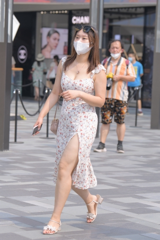 丰腴碎花裙