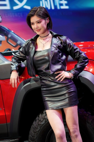 夹克裙装
